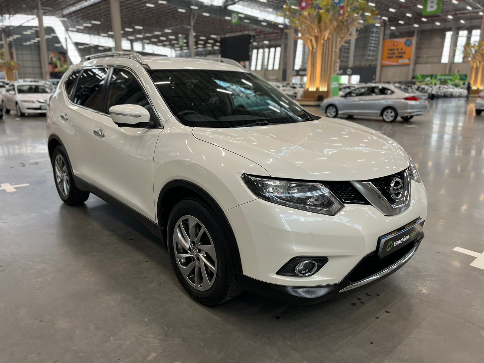 Used 2017 Nissan X Trail 2.5 Se 4X4 CVT (T32) for sale in Kempton